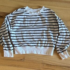 Crop Top Striped Black and White Sweater